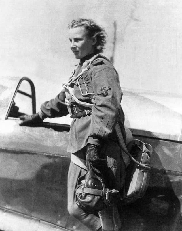 Младший лейтенант Лидия Литвяк — самая результативная женщина-истребитель, которая лично сбила 11 вражеских самолетов